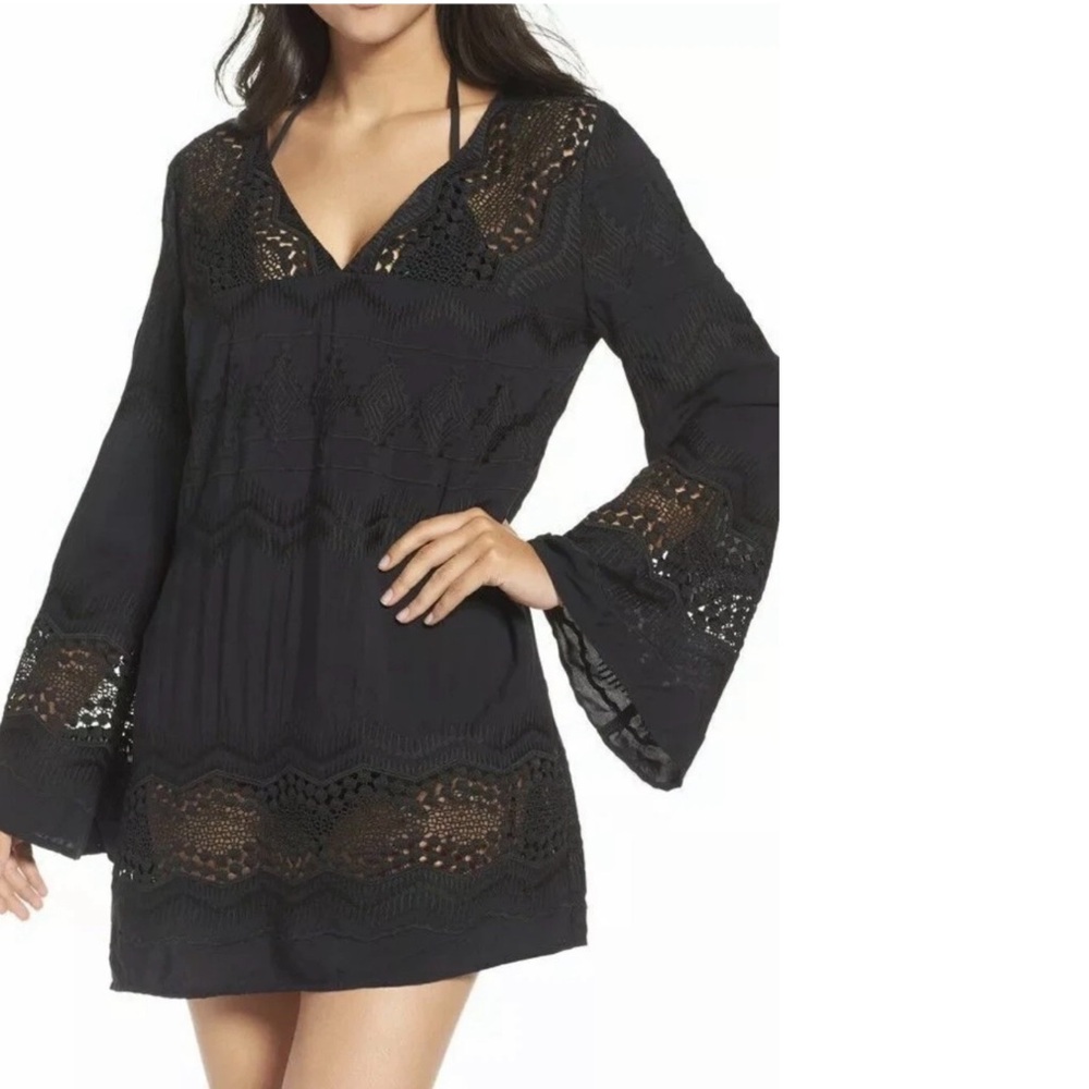 La Blanca Black crochet swimsuit cover-up